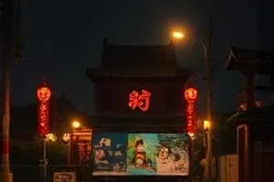 《逆行电梯》封面：午夜电梯轿厢内的冷光按键